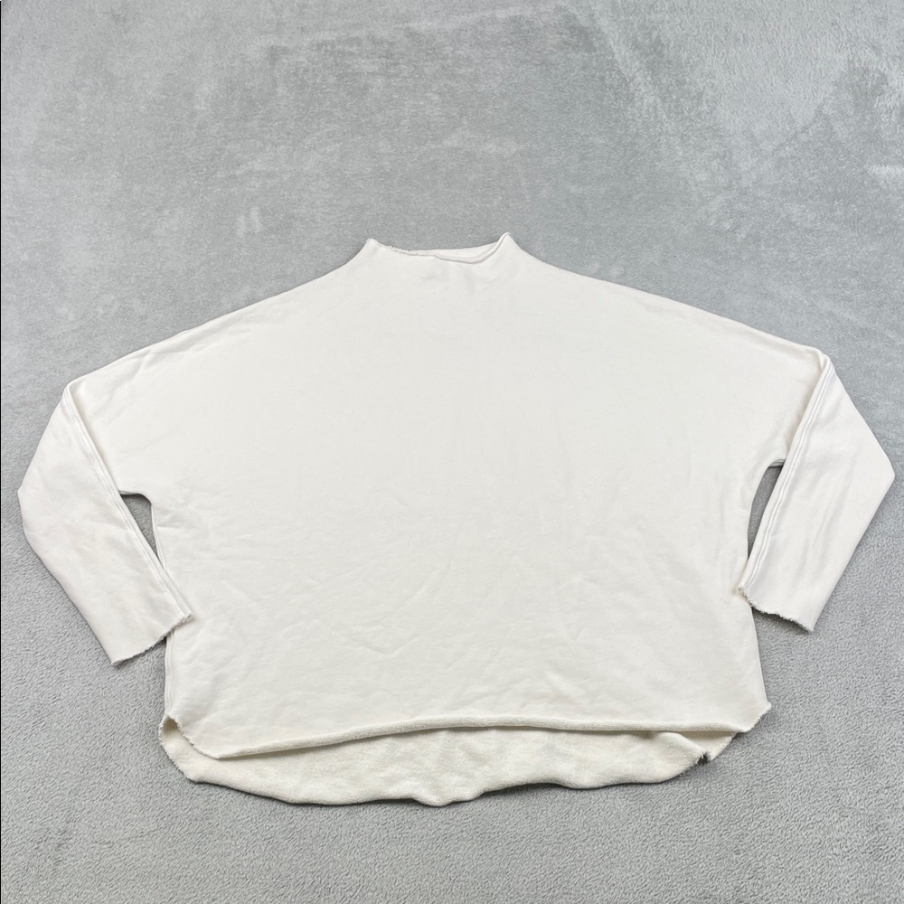Frank & Eileen S‎ 100% Cotton Cream Anna Long Sleeve Capelet Triple Fleece FLAW